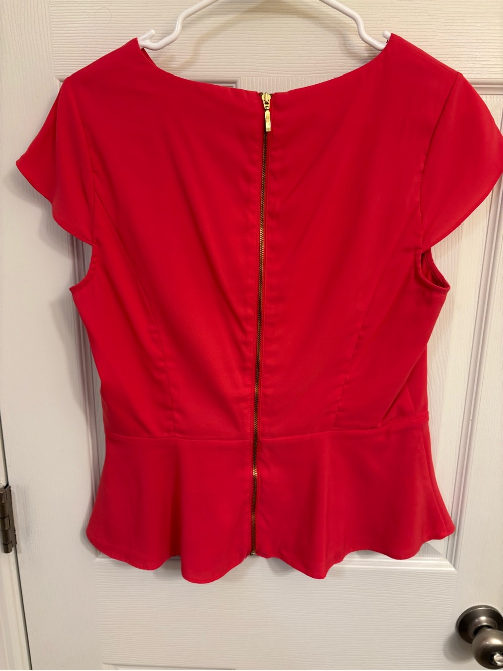 Express Peplum Tops – 2 pc Bundle Lot - Size Medium - Coral Pink & Light Blue - Picture 9 of 13